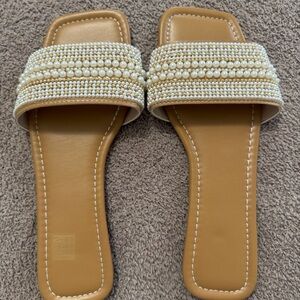 Pearl-Embellished Tan Slide Sandals - Women